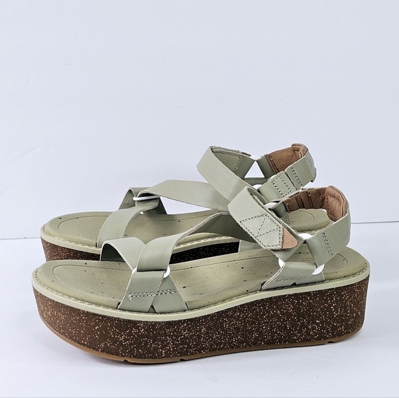 New! Teva Madera Wedge Leather Platform Sandals in Eucalyptus - Picture 3 of 13